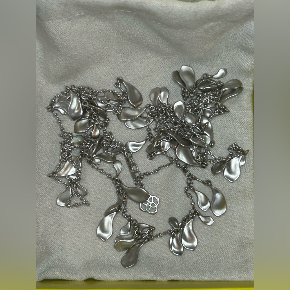 Long Kendra Scott Petal Necklace - Picture 4 of 4
